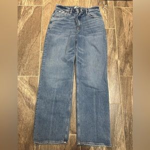 Abercrombie Curve Love 90s Relaxed High-Rise Jean